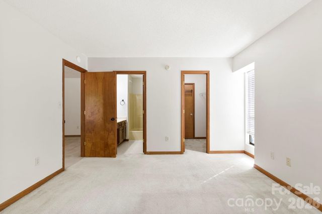 48 Ravencroft Lane F48, Asheville, NC 28803