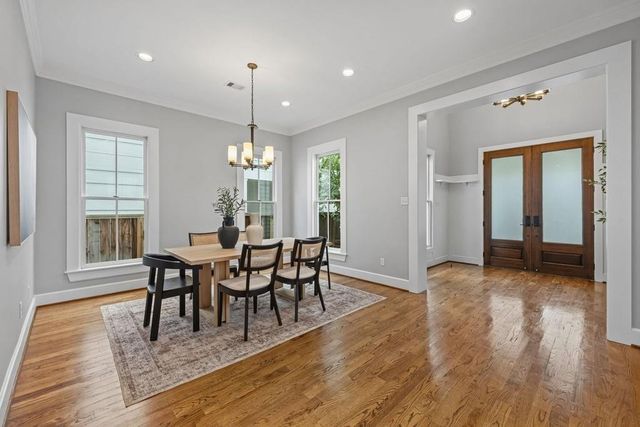 509 E 26th Street, Houston, TX 77008