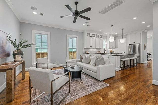 509 E 26th Street, Houston, TX 77008