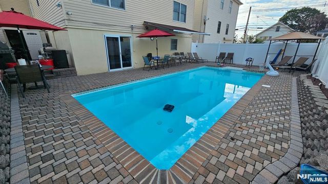 364 Broad Street, Carlstadt, NJ 07072