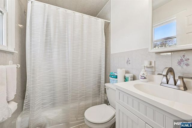 364 Broad Street, Carlstadt, NJ 07072