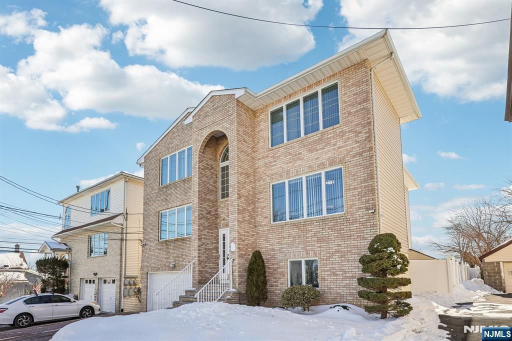 364 Broad Street, Carlstadt, NJ 07072