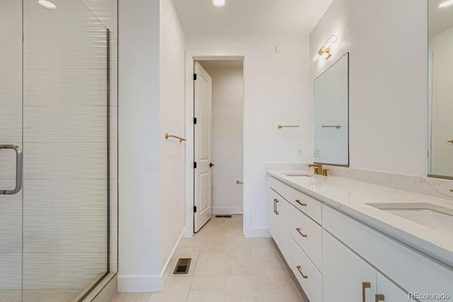10922 E Hinsdale Circle, Centennial, CO 80112