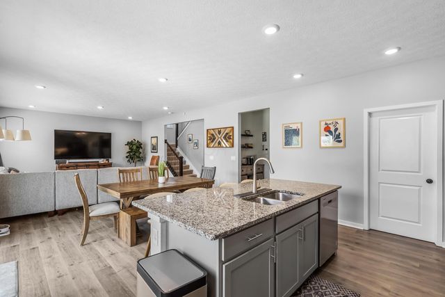284 Shady Hollow Drive, Commercial Point, OH 43116