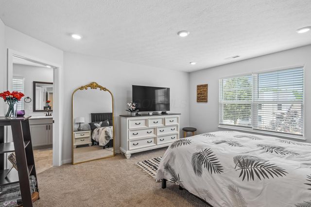 284 Shady Hollow Drive, Commercial Point, OH 43116