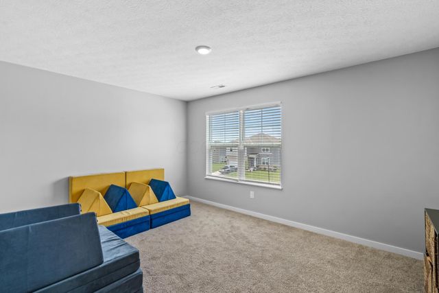 284 Shady Hollow Drive, Commercial Point, OH 43116