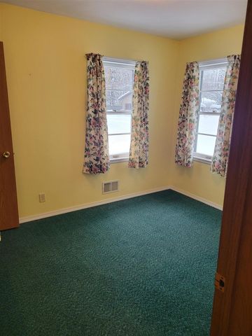 2288 W Giles Road, Muskegon, MI 49445