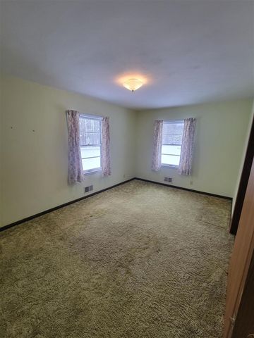 2288 W Giles Road, Muskegon, MI 49445