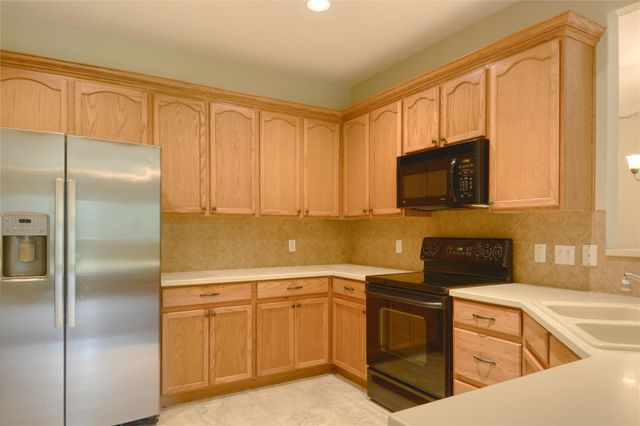 115 Dickens CIR, Georgetown, TX 78633