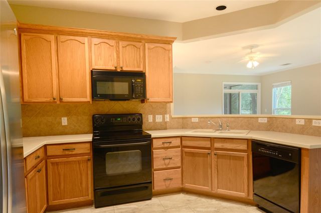 115 Dickens CIR, Georgetown, TX 78633