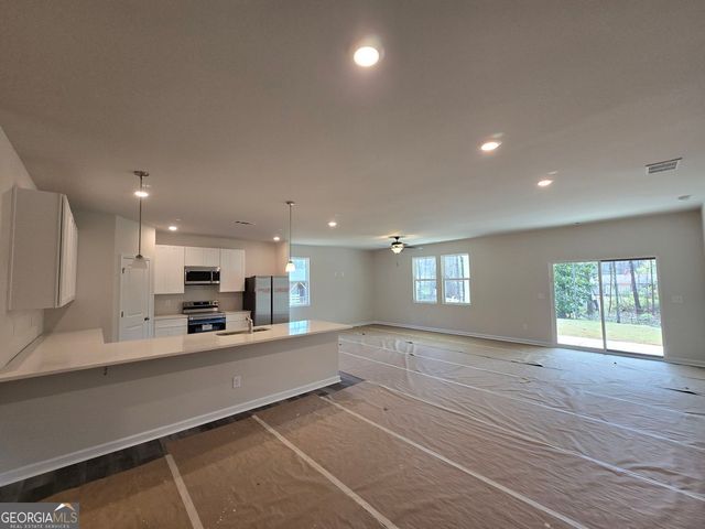 229 Swan Lake Road, Stockbridge, GA 30281