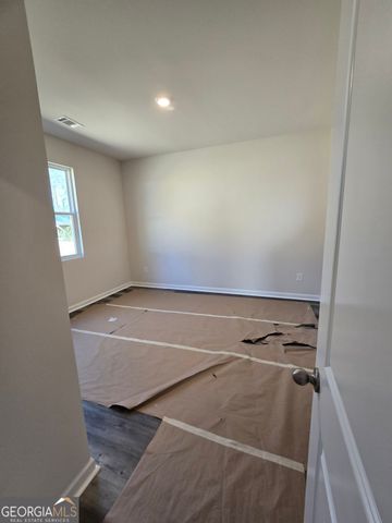 229 Swan Lake Road, Stockbridge, GA 30281