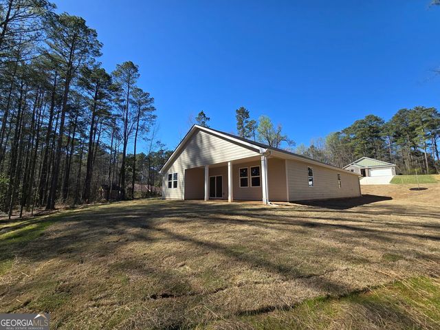 229 Swan Lake Road, Stockbridge, GA 30281