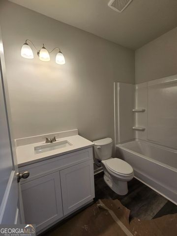 229 Swan Lake Road, Stockbridge, GA 30281