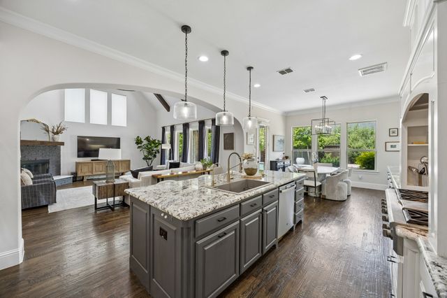 3812 Shady Creek Court, Frisco, TX 75033