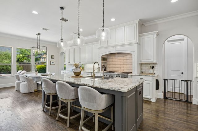3812 Shady Creek Court, Frisco, TX 75033