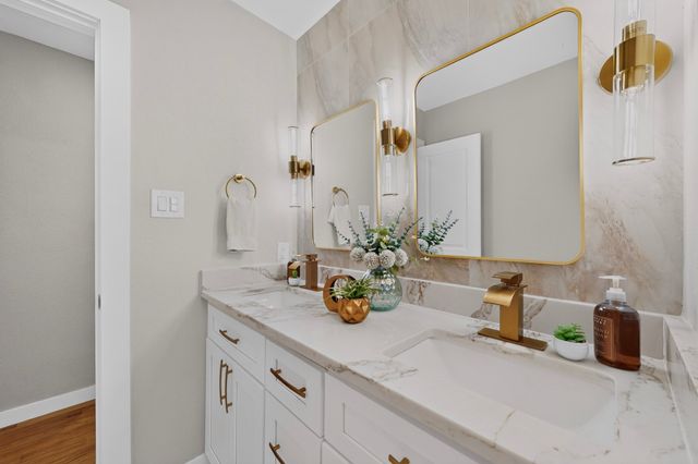 811 Tarryall Drive, Dallas, TX 75224