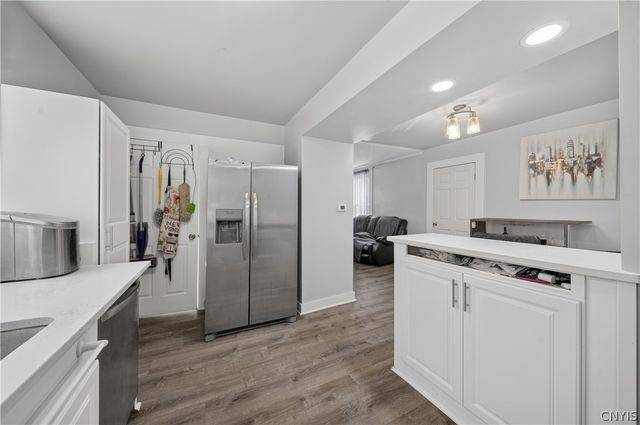 209 Hazelhurst Avenue, Syracuse, NY 13206