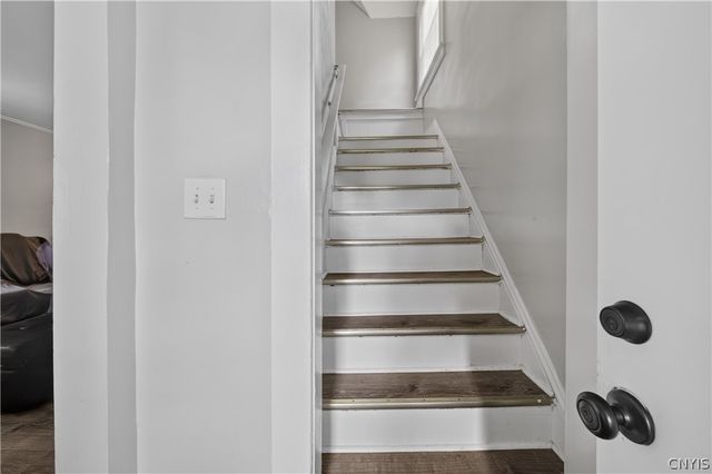 209 Hazelhurst Avenue, Syracuse, NY 13206