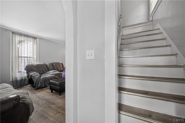 209 Hazelhurst Avenue, Syracuse, NY 13206