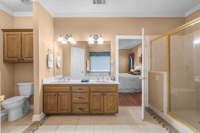 201 Vz County Road 4136, Canton, TX 75103