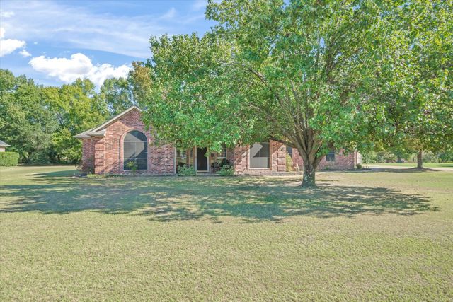 201 Vz County Road 4136, Canton, TX 75103