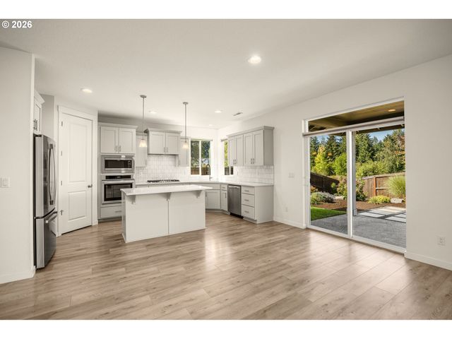 17459 Sw KALAPUYA Ln, Sherwood, OR 97140