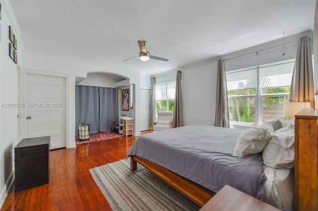 229 SW 19th Road ., Miami, FL 33129