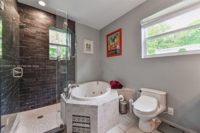 229 SW 19th Road ., Miami, FL 33129