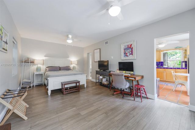 229 SW 19th Road ., Miami, FL 33129