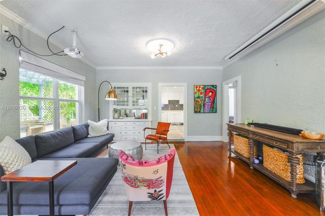 229 SW 19th Road ., Miami, FL 33129