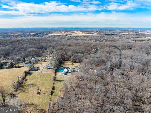 14001 BERRYVILLE RD, Darnestown, MD 20874