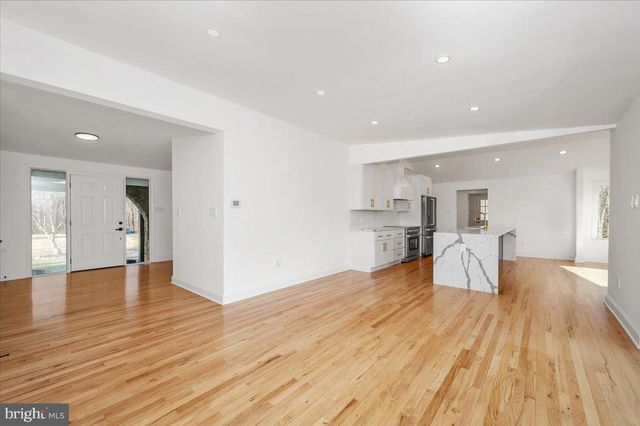 14001 BERRYVILLE RD, Darnestown, MD 20874