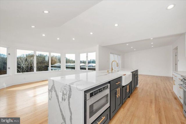 14001 BERRYVILLE RD, Darnestown, MD 20874