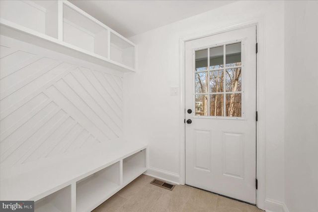 14001 BERRYVILLE RD, Darnestown, MD 20874