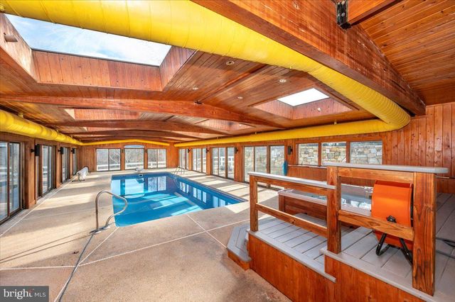 14001 BERRYVILLE RD, Darnestown, MD 20874