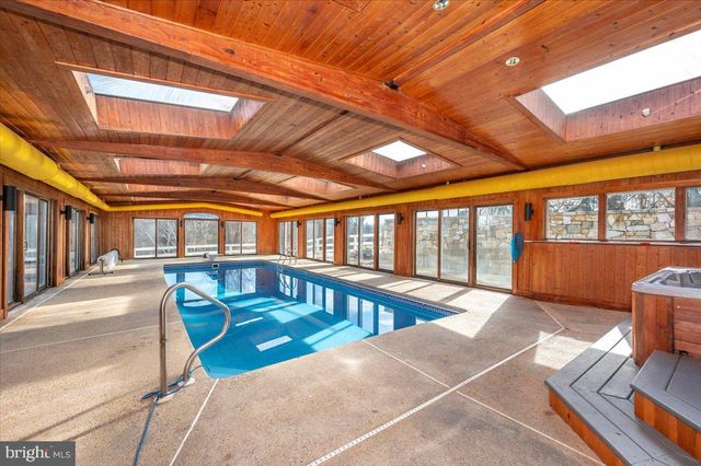 14001 BERRYVILLE RD, Darnestown, MD 20874