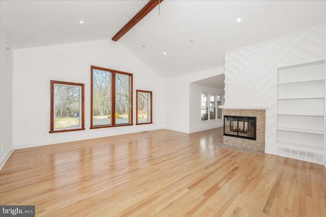 14001 BERRYVILLE RD, Darnestown, MD 20874