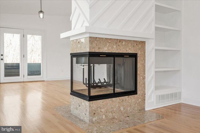 14001 BERRYVILLE RD, Darnestown, MD 20874