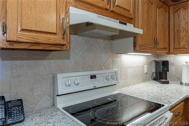 2704 Frankfort Circle, Fayetteville, NC 28303