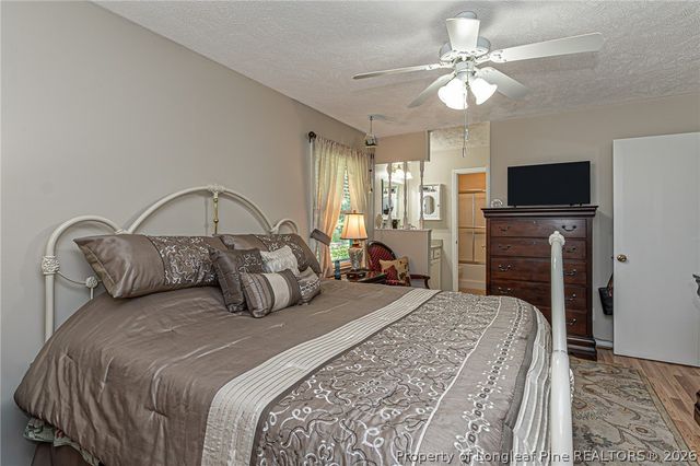 2704 Frankfort Circle, Fayetteville, NC 28303