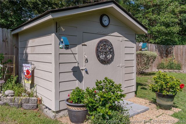 2704 Frankfort Circle, Fayetteville, NC 28303