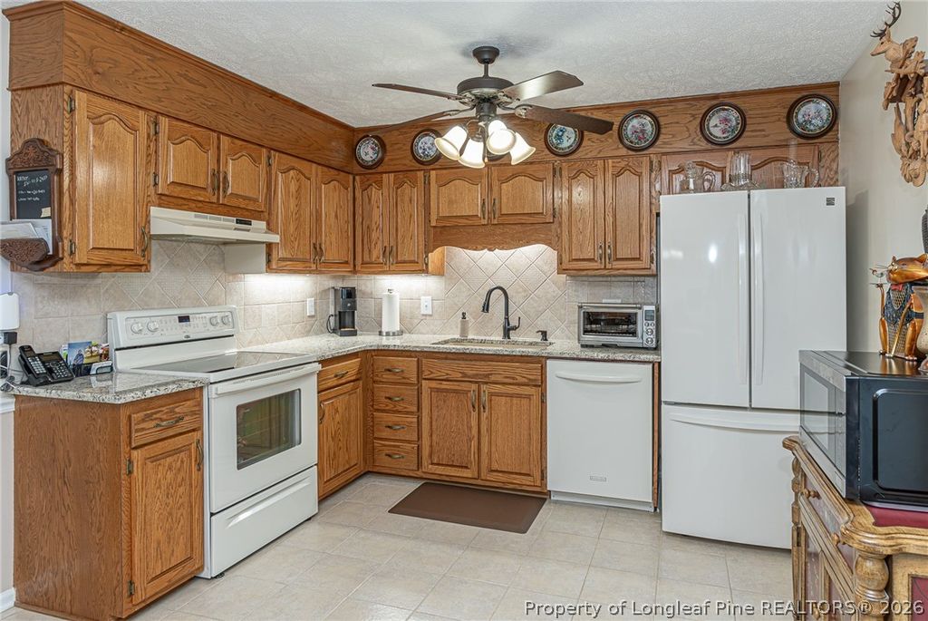2704 Frankfort Circle, Fayetteville, NC 28303 — photo 10