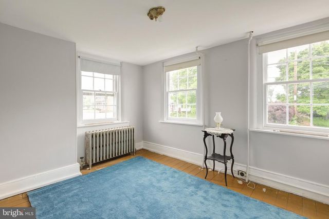 808 W BALTIMORE PIKE, West Grove, PA 19390