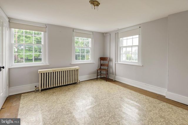 808 W BALTIMORE PIKE, West Grove, PA 19390