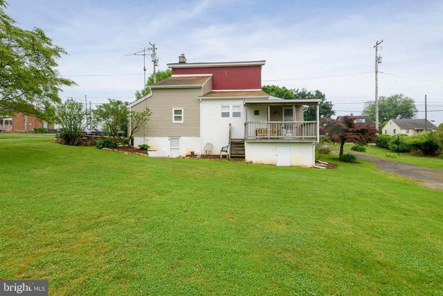 808 W BALTIMORE PIKE, West Grove, PA 19390