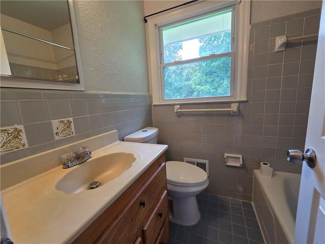 4609 Puckett Street, Forest Park, GA 30297