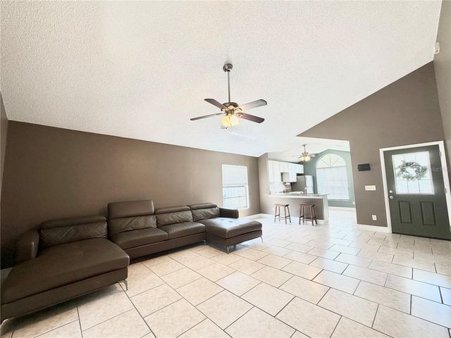 10227 COMFORT CIRCLE, Orlando, FL 32825