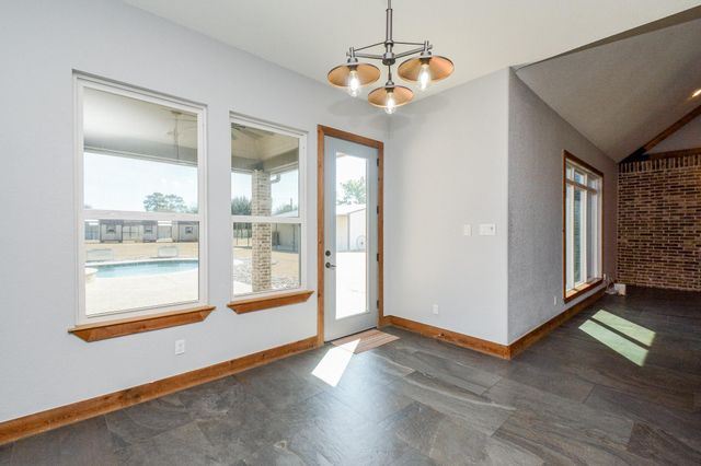 16173 Oaklawn Drive, Splendora, TX 77372