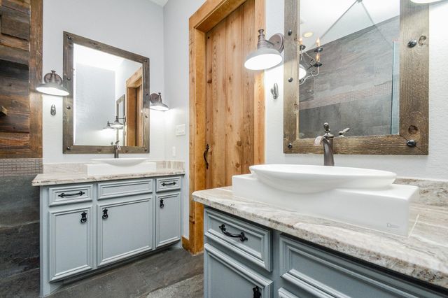 16173 Oaklawn Drive, Splendora, TX 77372